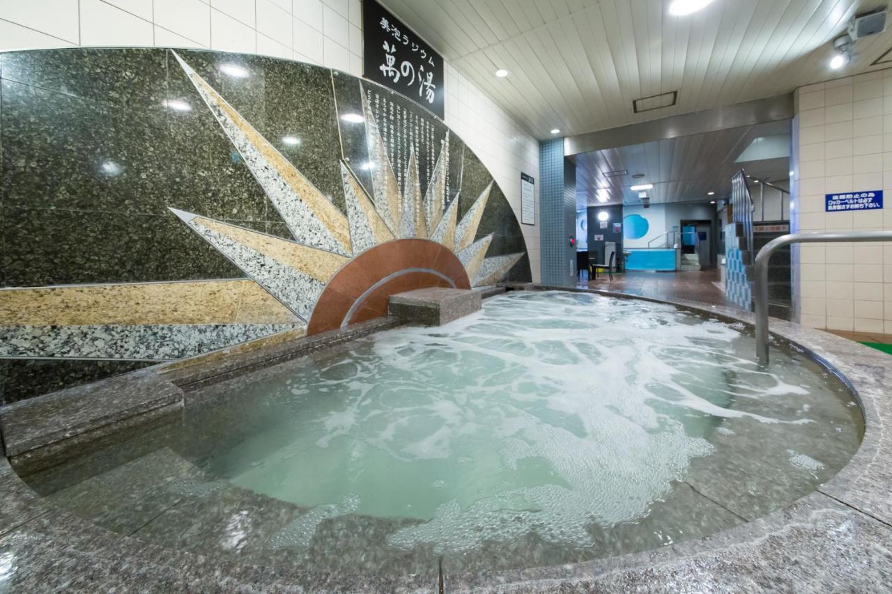 Sauna & Capsule Amza Осака Екстер'єр фото