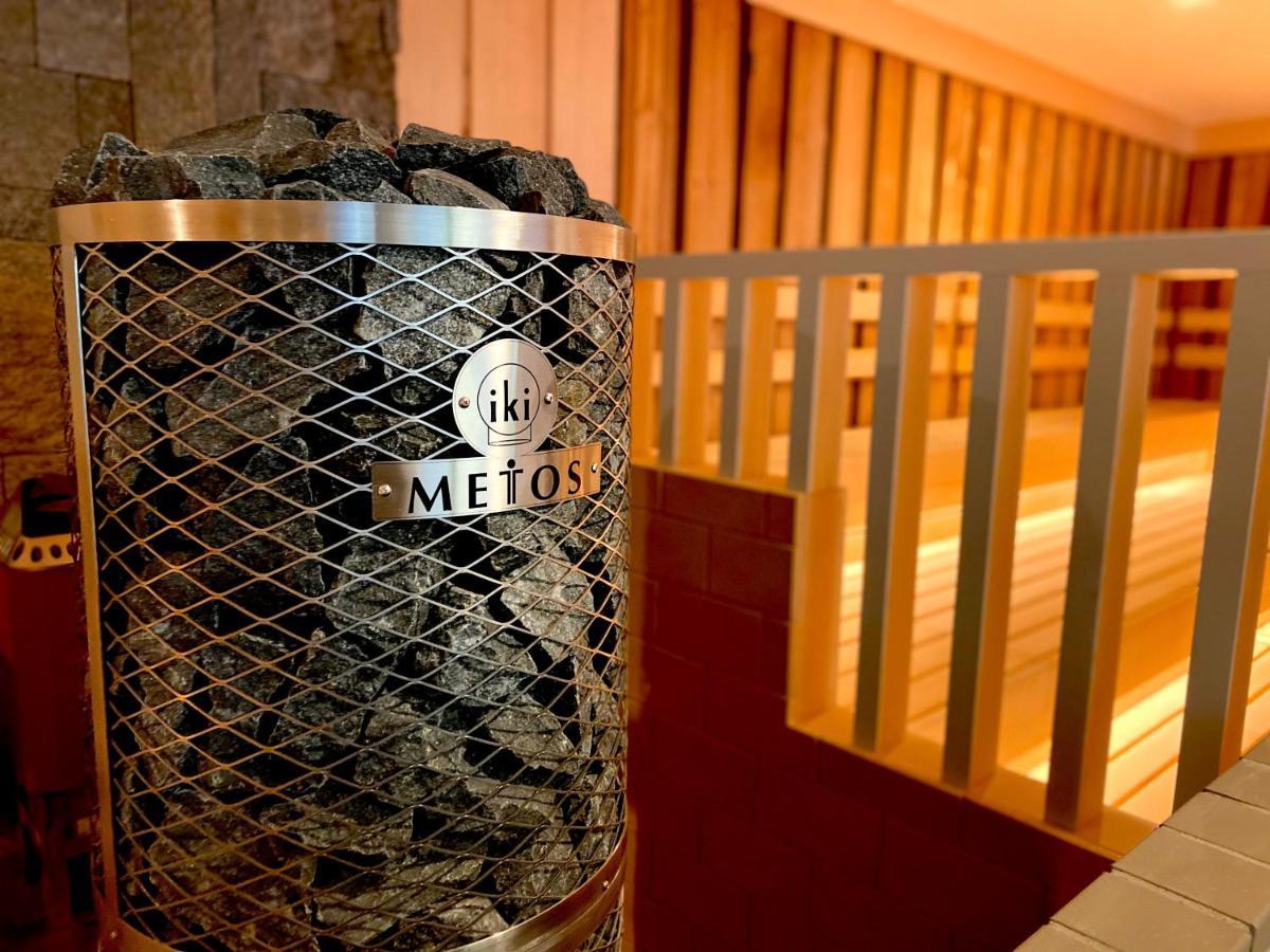 Sauna & Capsule Amza Осака Екстер'єр фото